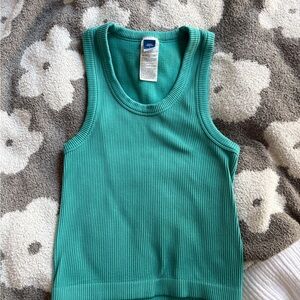 Old Navy Exhale Seamless Fitted Rib Tank